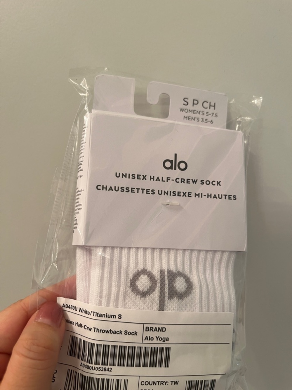 Alo yoga Unisex Half-Crew Throwback Sock White/Titanium New w tag! size: S GWP - Picture 7 of 7
